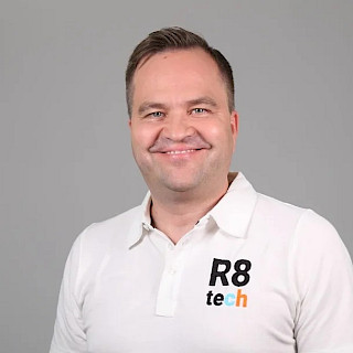 Chief Commercial Officer at R8 Technologies