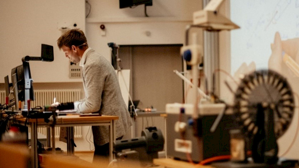 Experimental Physics 1