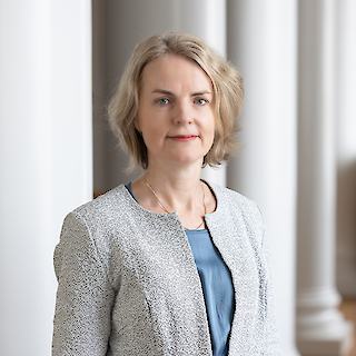 Tartu Ülikooli sotsiaalse kommunikatsiooni kaasprofessor ja sotsiaalteaduste valdkonna dekaan